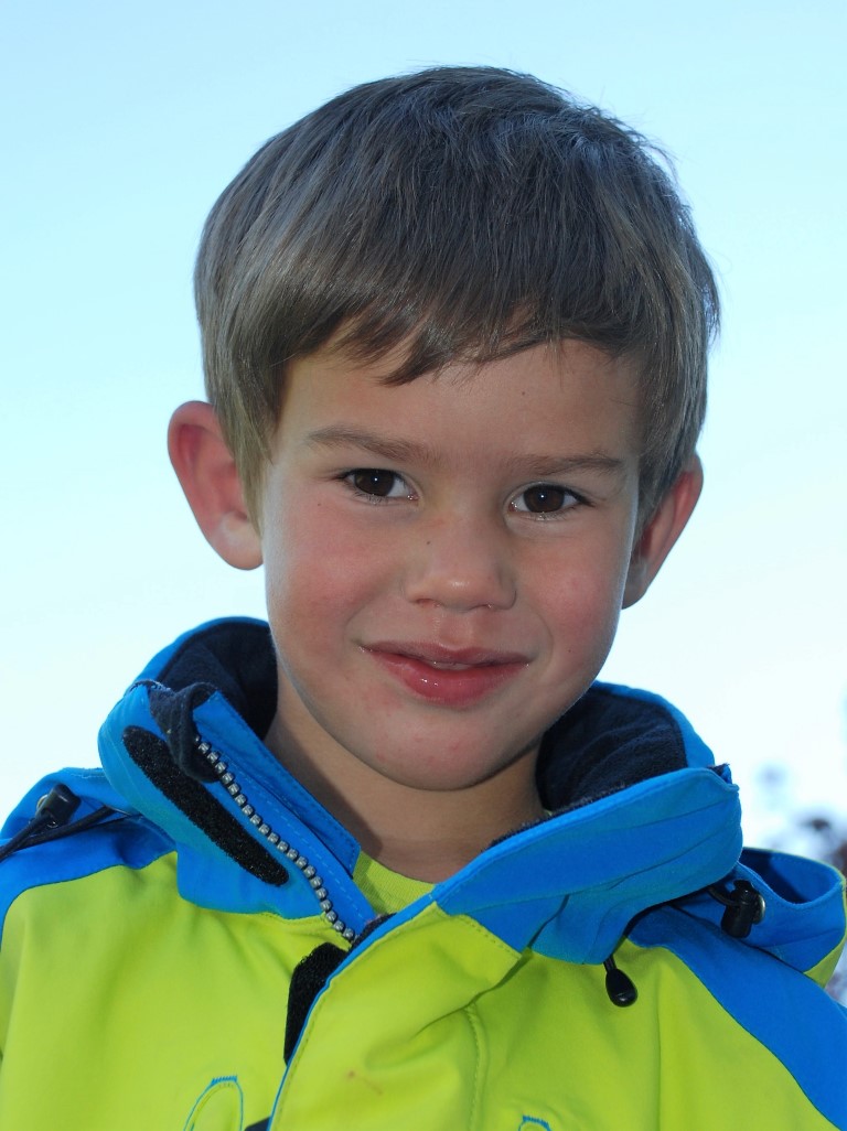 2012 Mathis Elias